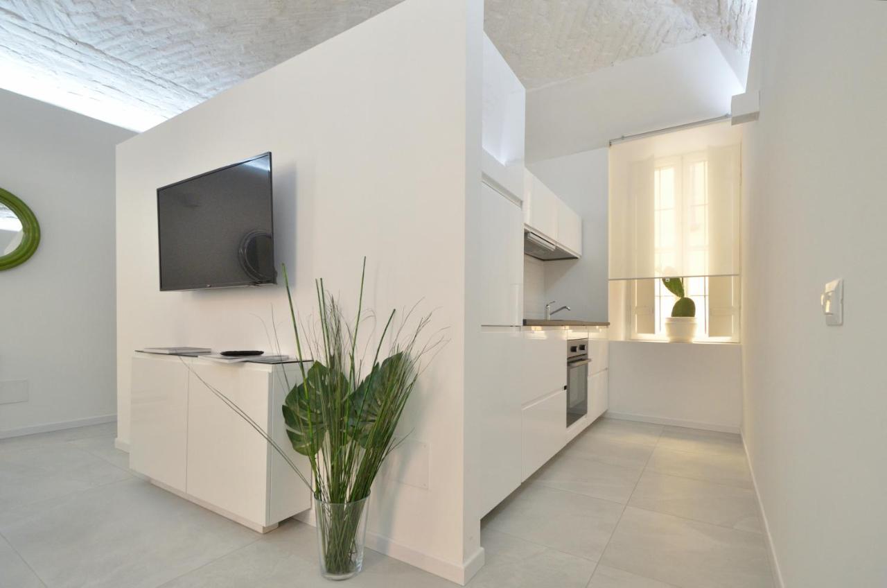 Eleganza Del Riccio Apartment ปาร์มา ภายนอก รูปภาพ