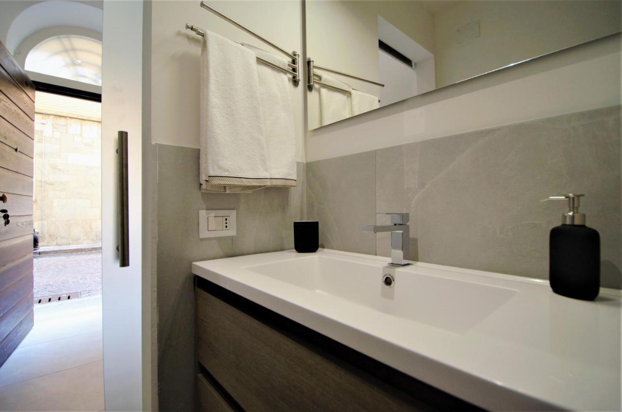 Eleganza Del Riccio Apartment ปาร์มา ภายนอก รูปภาพ