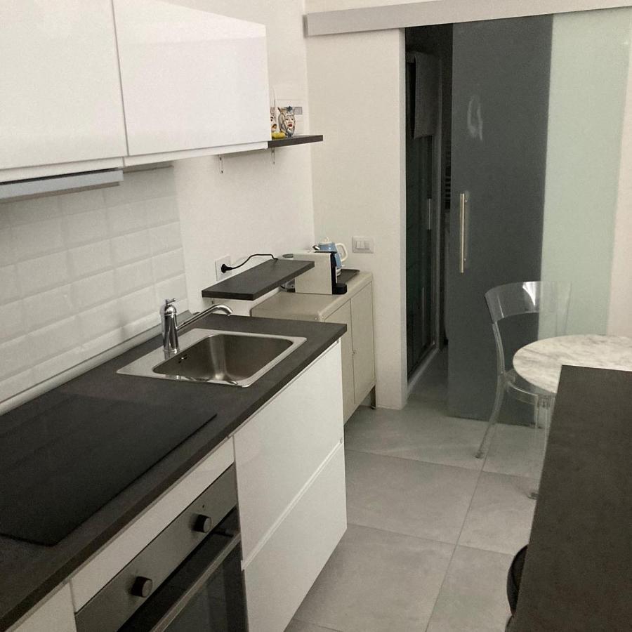 Eleganza Del Riccio Apartment ปาร์มา ภายนอก รูปภาพ